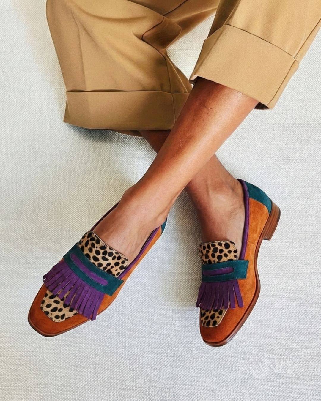 Maud | Mocassins Léopard à Franges Violettes et Bout Carré