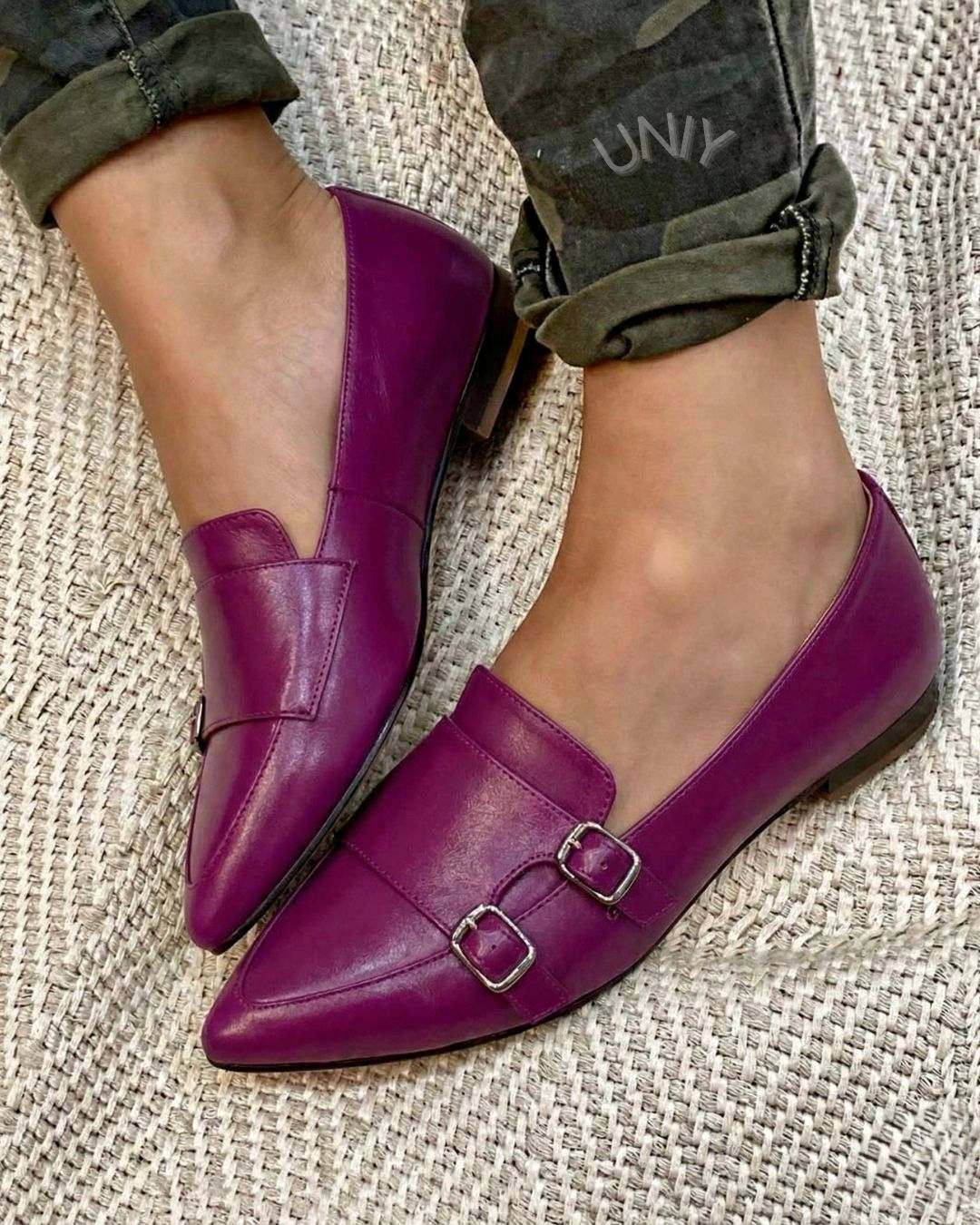 Julie | Mocassins Pointus Magenta à Double Boucle