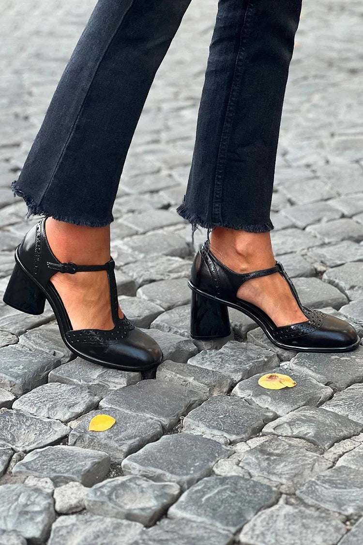 Talons larges Noir unis à bout rond avec boucle et bride en T