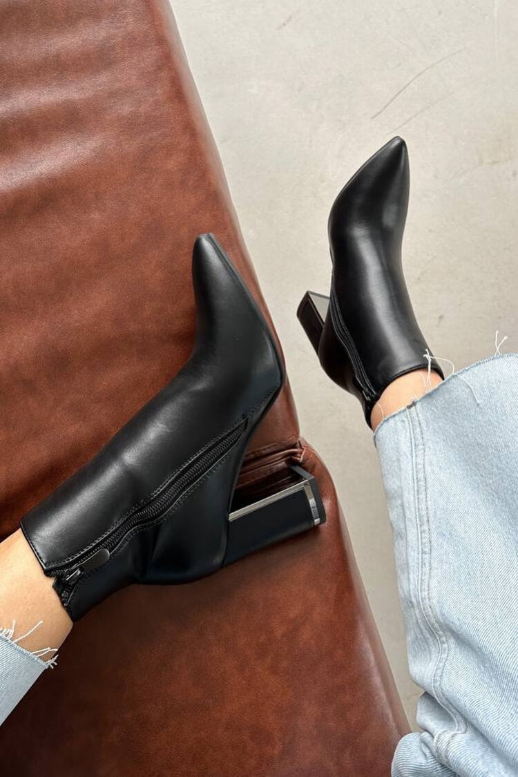 Bottes pointues chunky élégantes en simili cuir