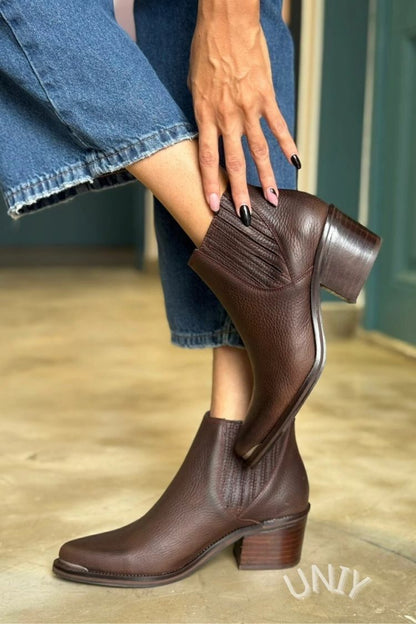 Judith | Bottines Chelsea Marron à Talon Épais