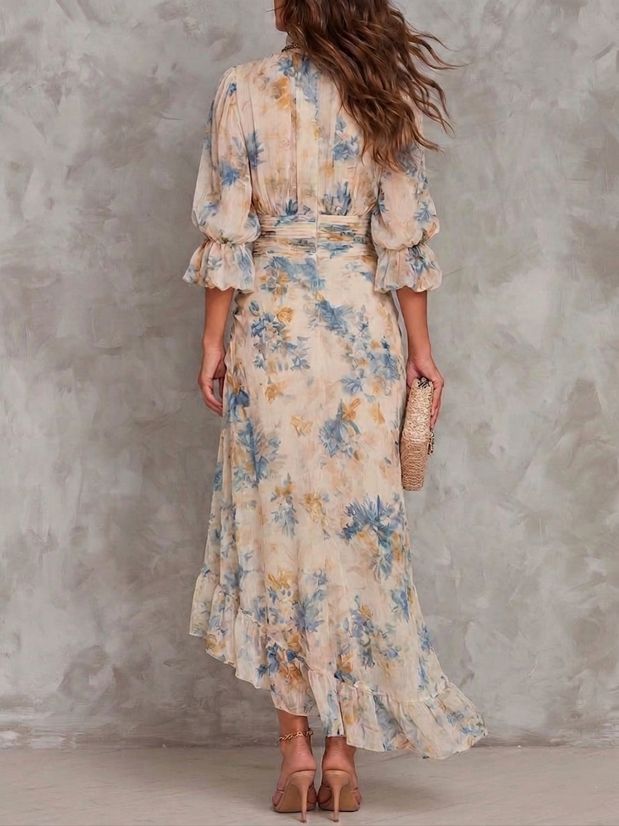 Robe Longue en Mousseline Beige à Col Montant et Imprimé Floral Peint à la Main